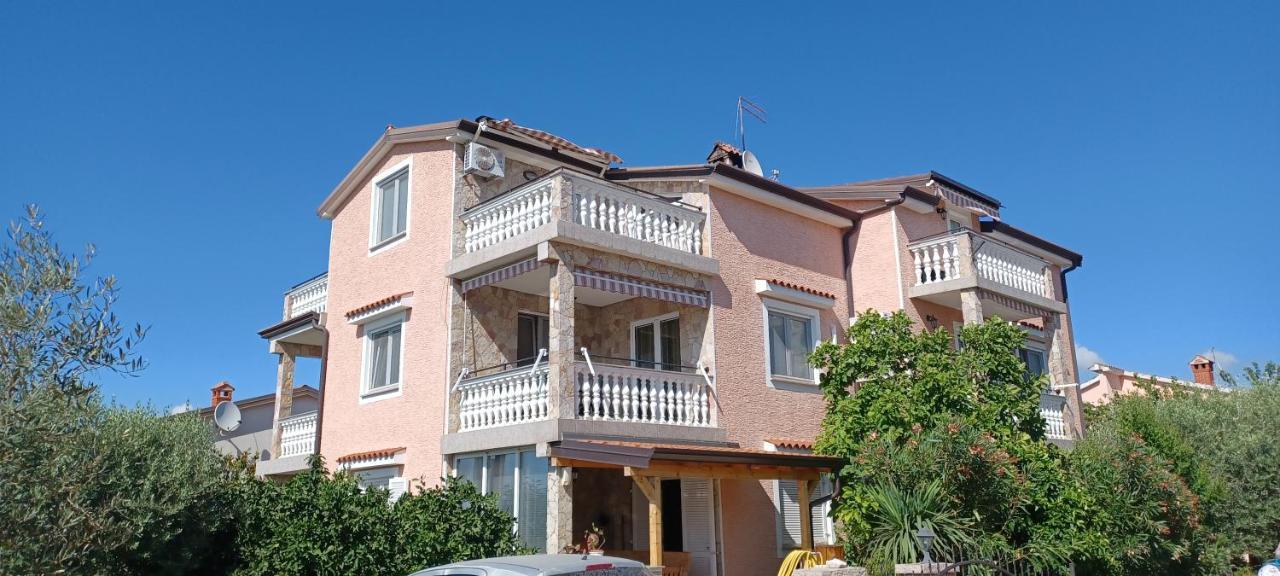 Apartments Vesna Nova Vas  Eksteriør bilde