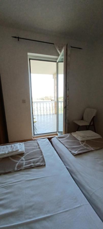 Apartments Vesna Nova Vas  Eksteriør bilde