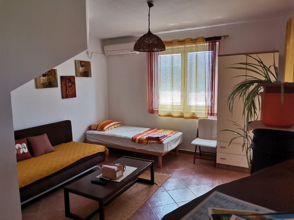 Apartments Vesna Nova Vas  Eksteriør bilde