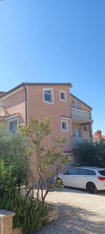 Apartments Vesna Nova Vas  Eksteriør bilde
