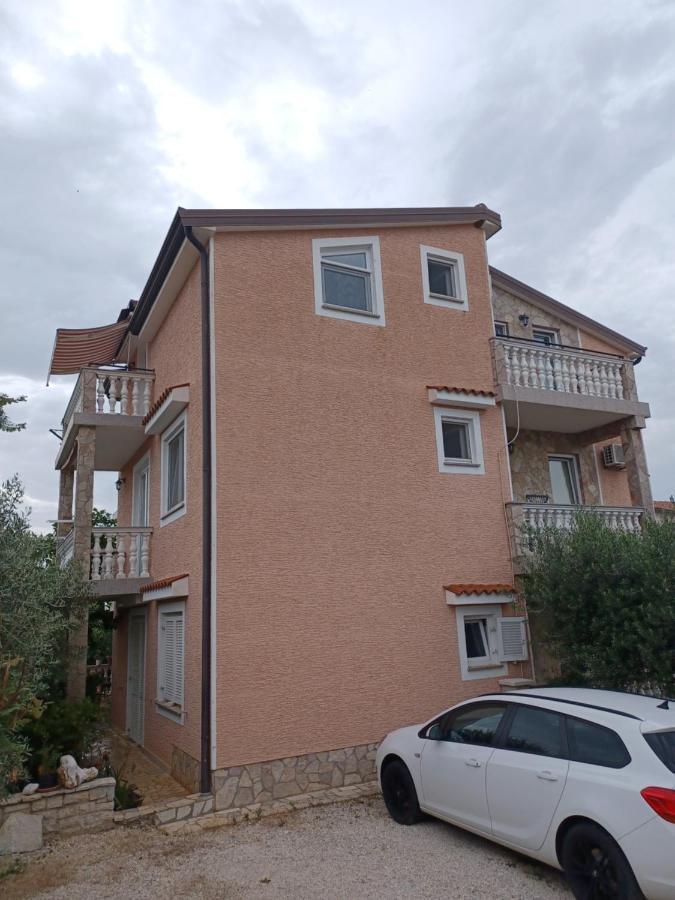 Apartments Vesna Nova Vas  Eksteriør bilde